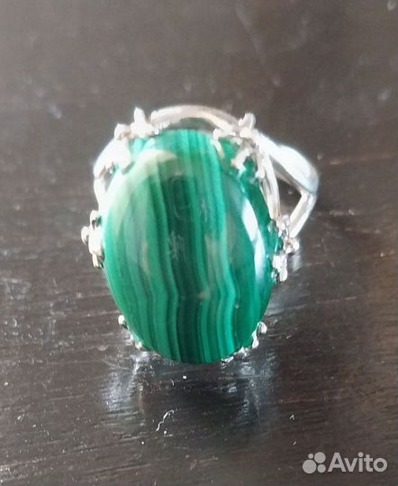 Серебряное кольцо