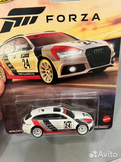 Hot wheels premium audi rs 6 avant Forza