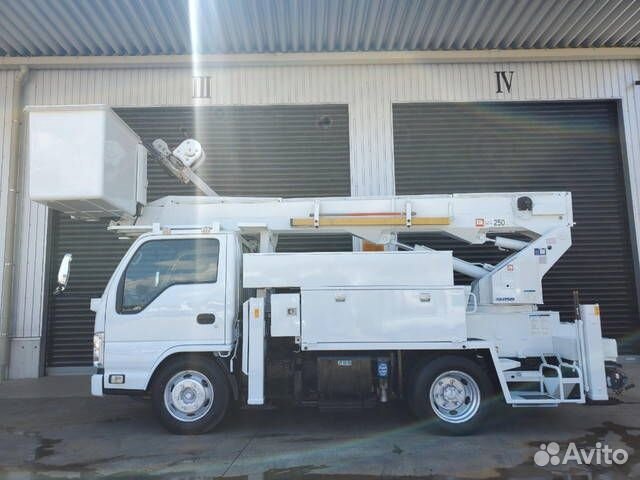 Автовышка Isuzu Elf Cherry Picker