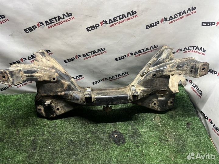 Балка подмоторная Mitsubishi Carisma хетчбэк 1