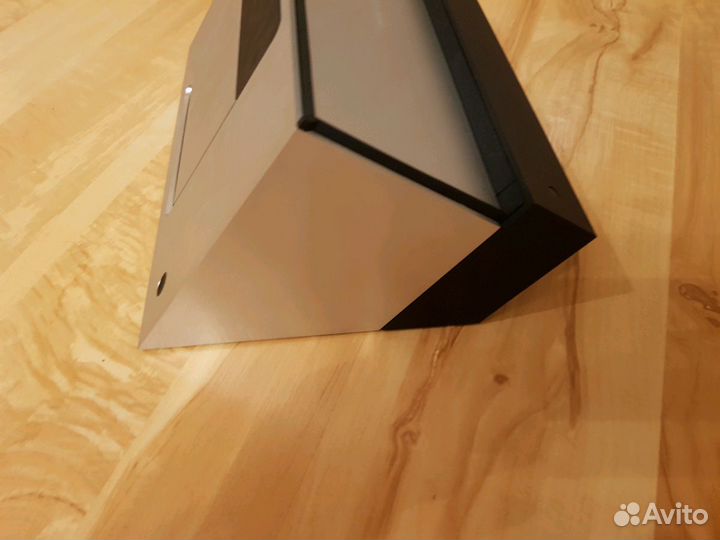 Bang&Olufsen Beosound Moment