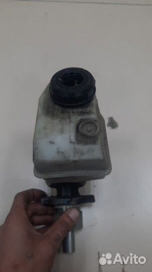 Главный тормозной цилиндр Renault Kangoo