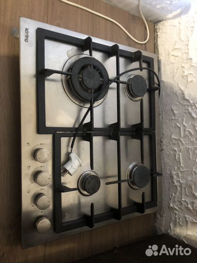 Газовая варочная панель 4 конфорки б/у