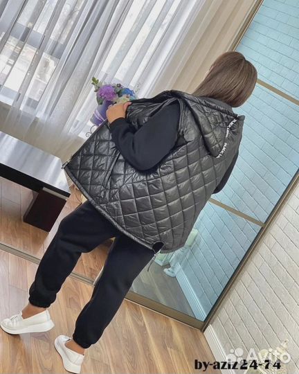 Костюм женский