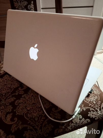 Macbook