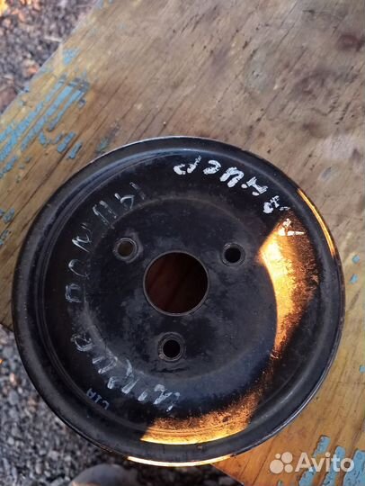 Шкив помпы lancer 10.мотор 1.8-2.4