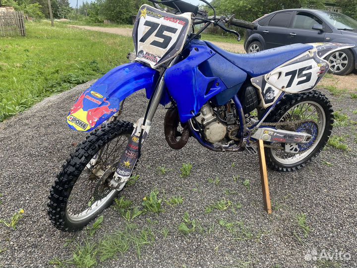 Кроссовый мотоцикл Yamaha yz 125