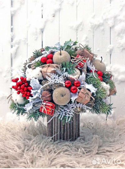 Новогодние композиции букеты