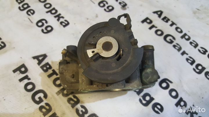 Дроссельная заслонка audi a4 b5 AHL ADP passat b5