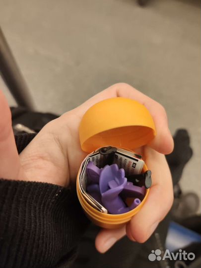 Леди Баг Киндер 2022 Бражник павлин Новый фигурка