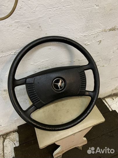 Руль mercedes w190