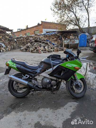 Kawasaki ZZR600-2 (ZX600E)