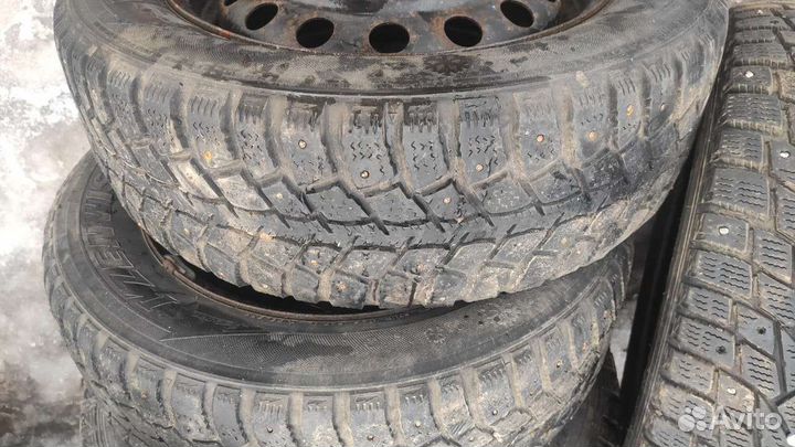 Dunlop SP Winter Ice02 195/60 R15