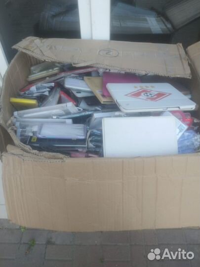 Чехлы на телефон, планшеты