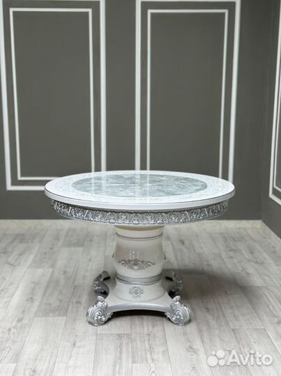 Столы и стулья для кухни. В наличии