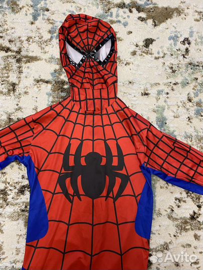 Костюм человек паук