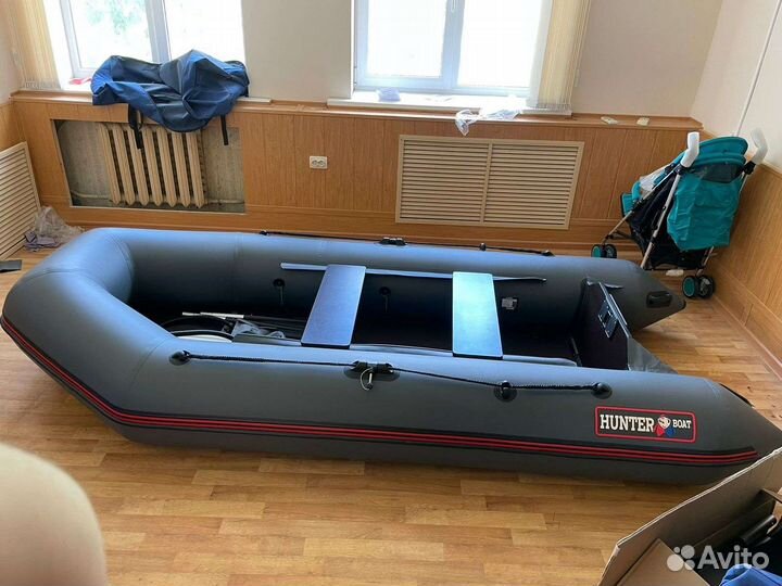 Надувная лодка Hunterboat Хантер 320 Л серый