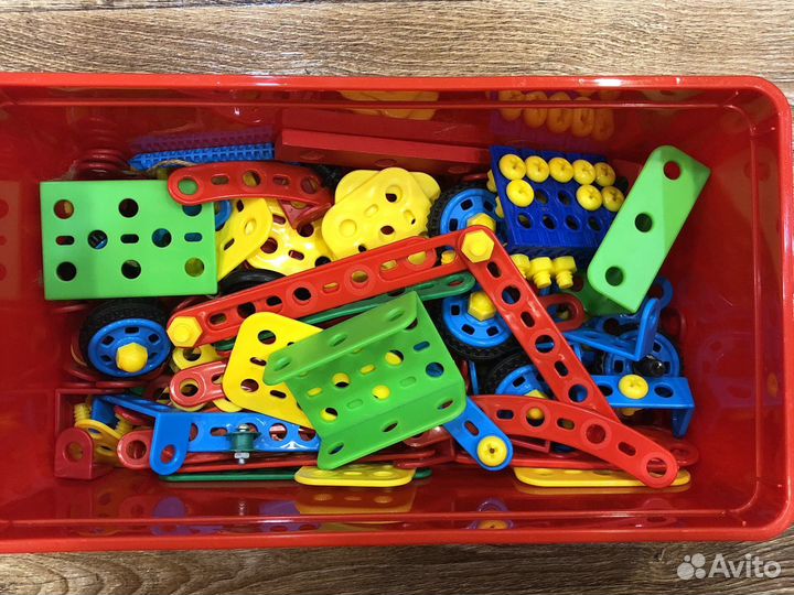 Развивающие игрушки