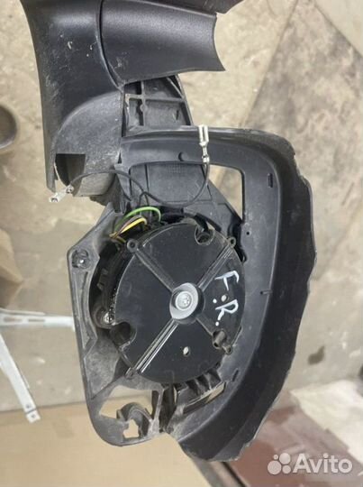 Зеркало правое Opel Astra GH