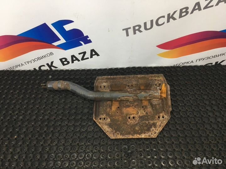 Кронштейн заднего крыла правый