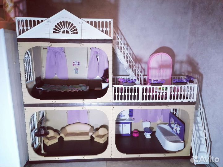 Кукольный домик с мебелью большой
