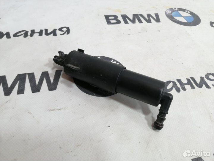 Форсунка омывателя фар Bmw X5 E70 M57D30 2008