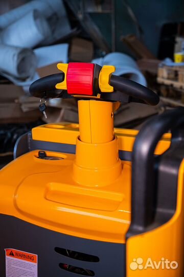 Тележка электрическая 2000 кг 1150 мм