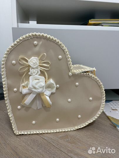 Свадебный сундук для денег