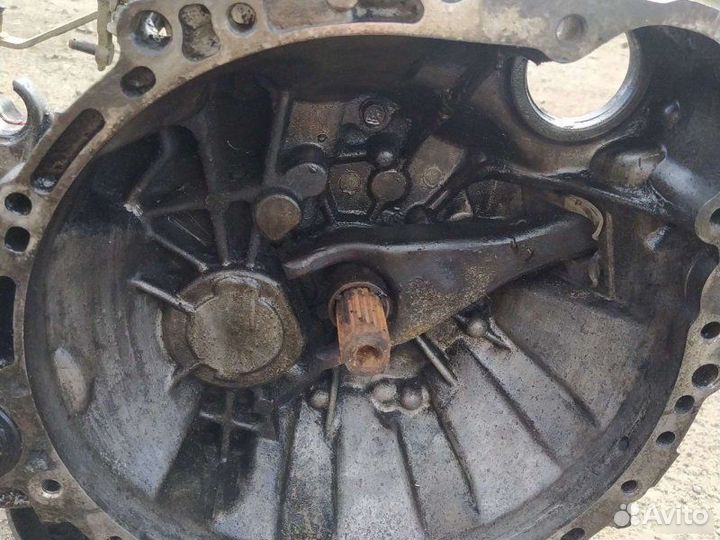 Коробка передач Тойота Карина Е 2.0