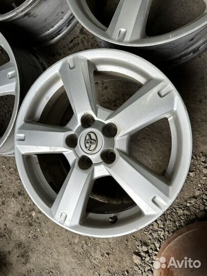 Диски R17 5x114,3 Toyota, Suzuki и тп