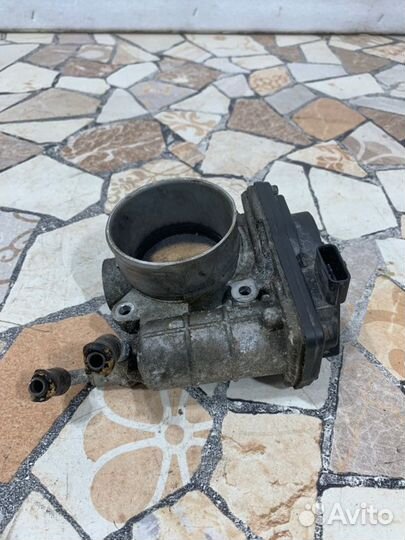 Дроссельная заслонка Nissan Teana J32