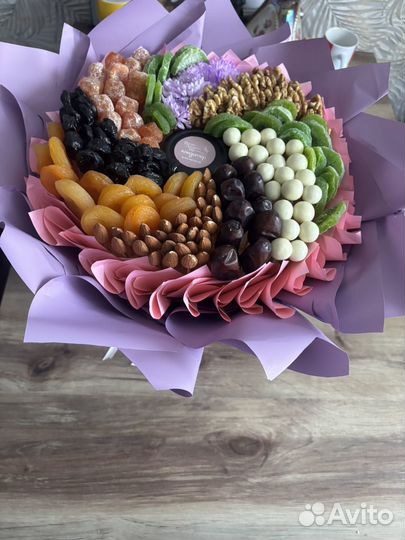 Съедобные букеты из сухофруктов