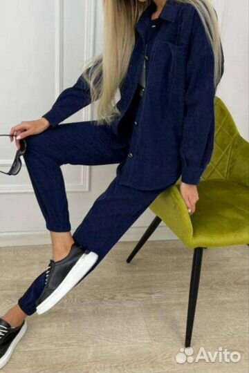 Костюм женский/Спортивный костюм