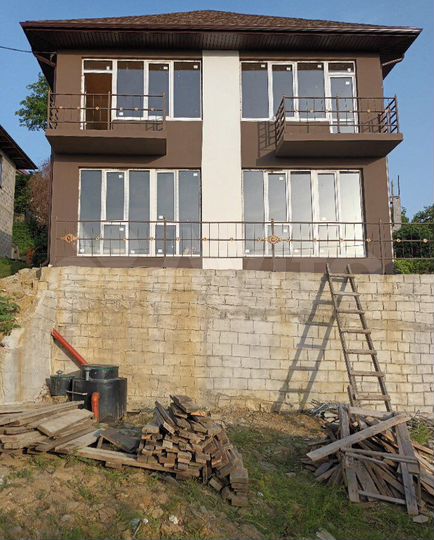 Дом 96,8 м² на участке 5 сот.