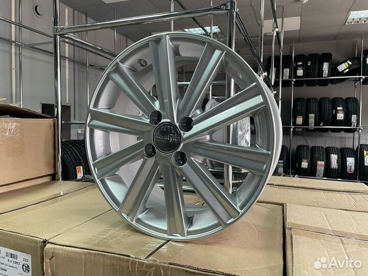 Диски литые R15 4/98 кик Камрик Сильвер