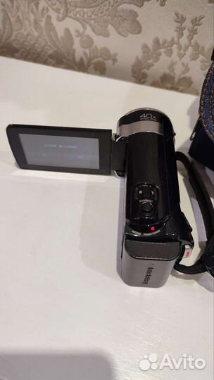 Цифровая видеокамера JVC