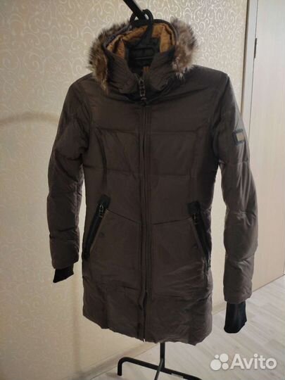 Пуховик женский Bugatti