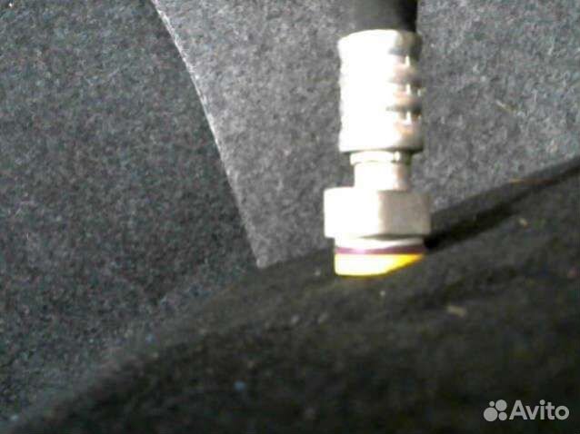 Трубка кондиционера Mercedes-Benz E W211 A21183010