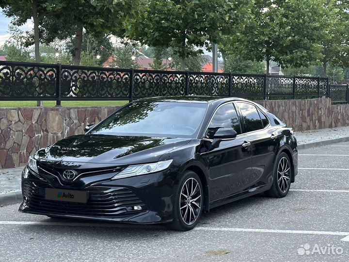 Toyota Camry, 2019