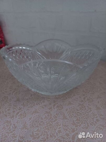 Хрустальная ваза