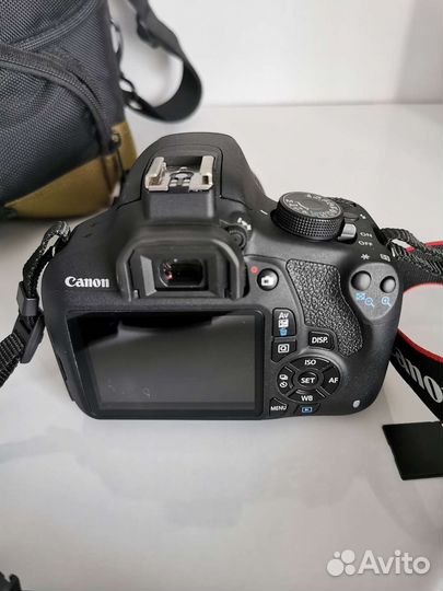 Зеркальный фотоаппарат canon 1200d