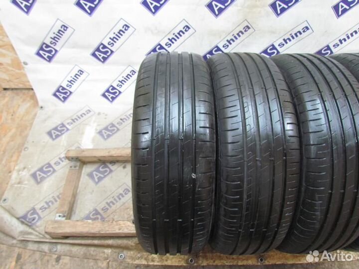 Goodyear EfficientGrip Performance 205/60 R16 88R