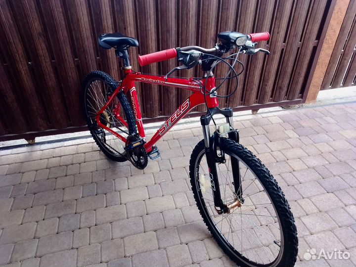 Велосипед Stels Navigator 710 колеса 26