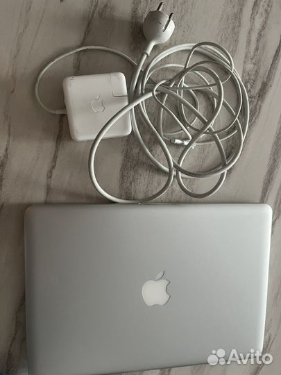 Apple macbook pro 13