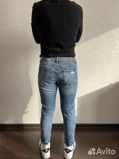 Джинсы Pull&Bear 46р