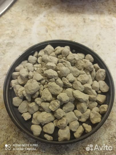 Минеральный наполнитель для пушистых кошек