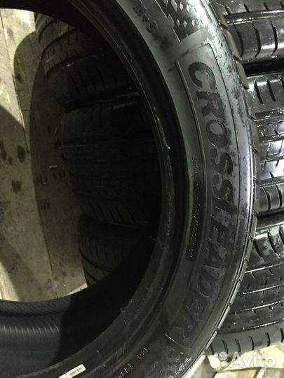 CrossLeader DSU02 245/45 R19