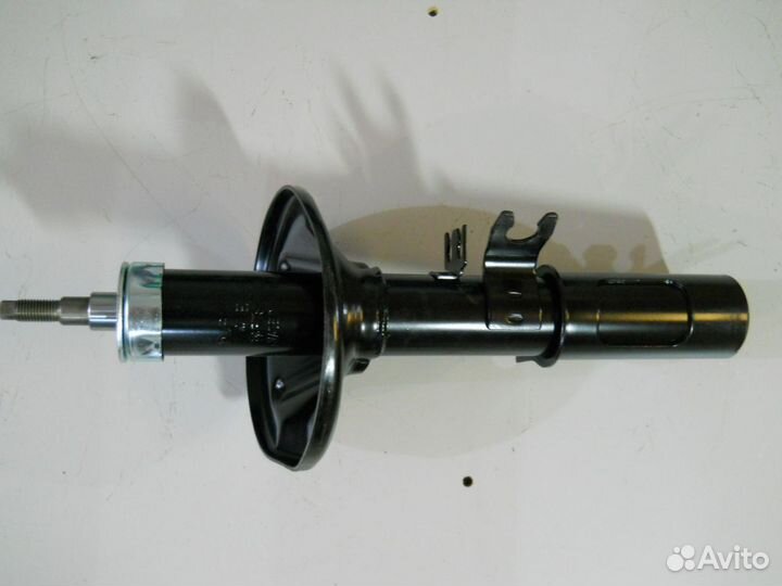 Амортизатор передний левый масляный Kia Sephia 96