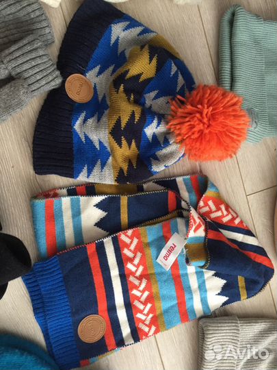 Пакет шапки шарфы снуды берет 52-54 Reima Zara