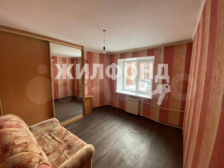 4-к. квартира, 89 м², 2/5 эт.
